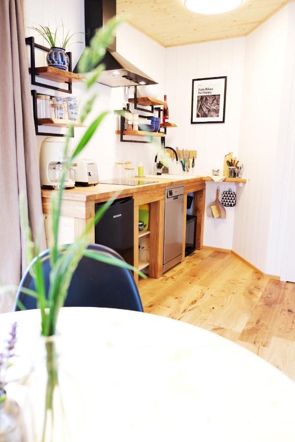 Hjem - Tiny Homes Direkt Am Wald Zwischen Allgaeu & Bodensee Bergatreute Extérieur photo